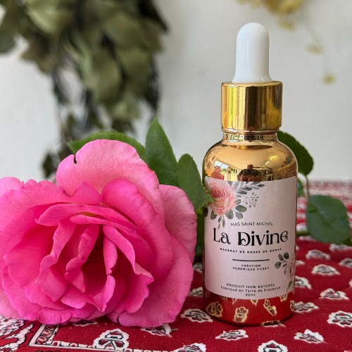  La Divine . Macérat Roses de Damas Bio 30 ml - Flacon doré